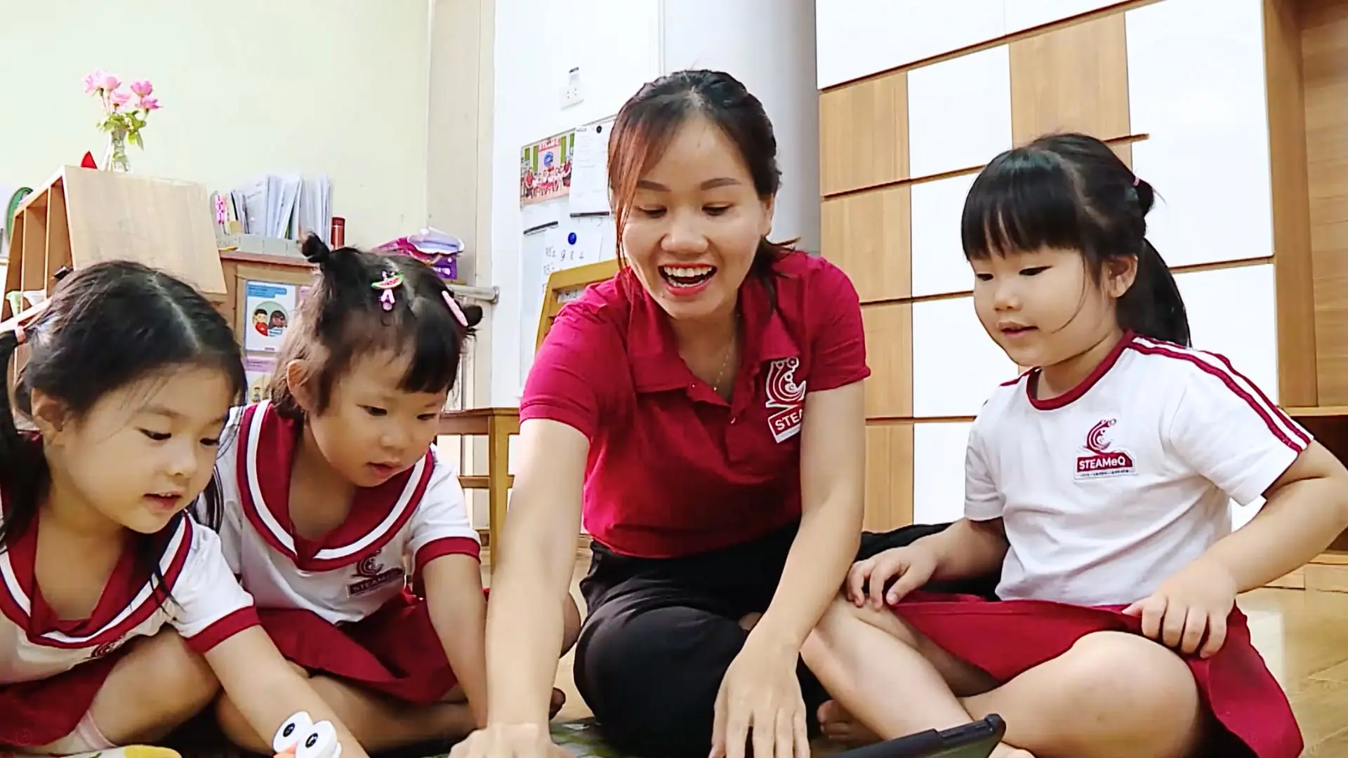 ‘Gieo mầm sáng tạo’ cho trẻ mầm non với giáo dục STEM | Vì trẻ em | 11/09/2025